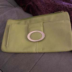 Buxton Green Top Grain Leather 2 Zip & outside pocket with key holder